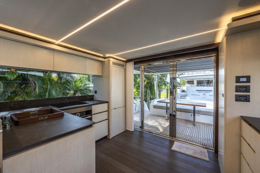 2024 Astondoa 66 Flybridge
