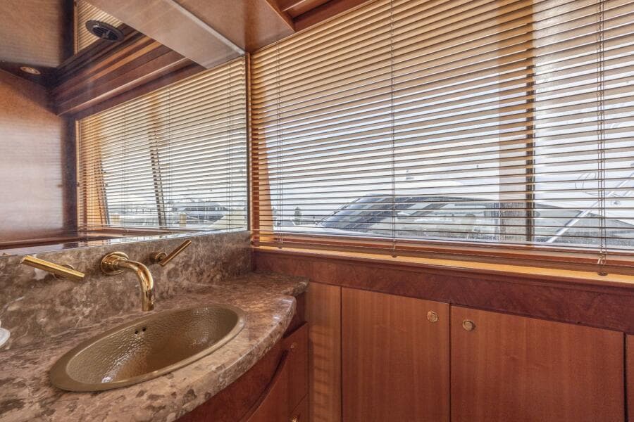2001 Grand Harbour 76