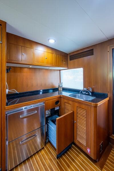 2013 Marlow Explorer Enclosed Bridge (CB)
