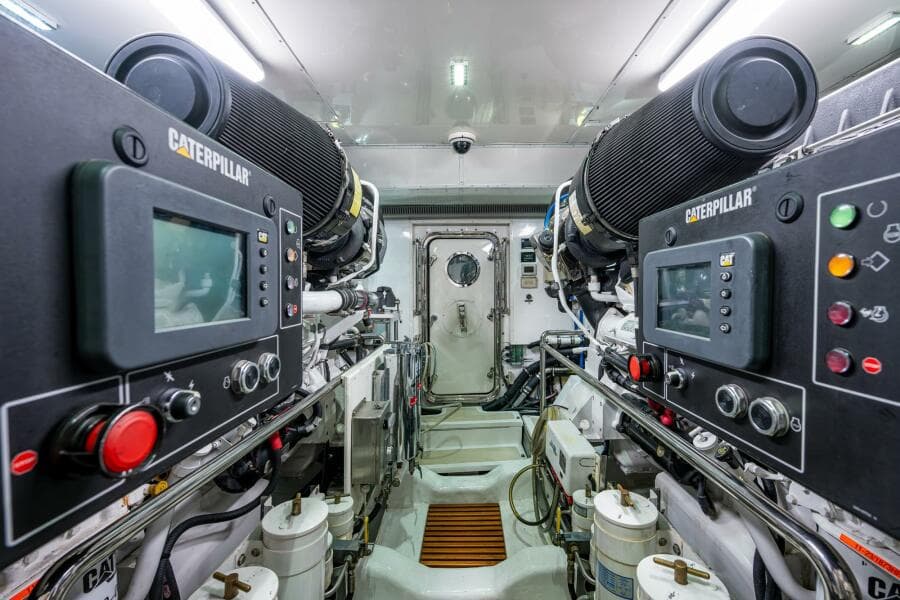 2013 Marlow Explorer Enclosed Bridge (CB)