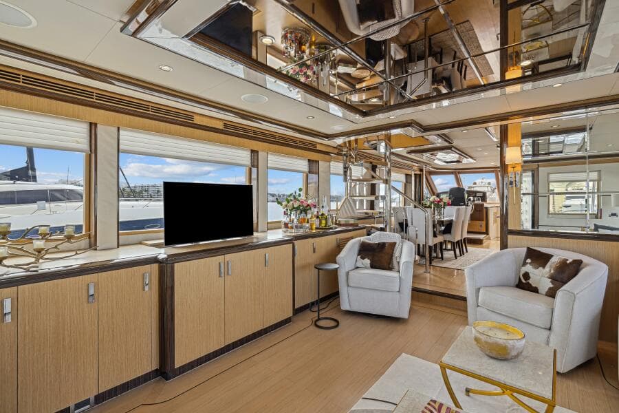 2010 Ocean Alexander 83