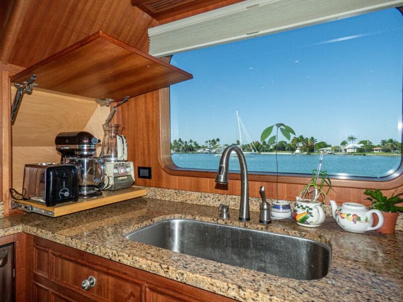2017 Northern Marine Expedition Motor Yacht