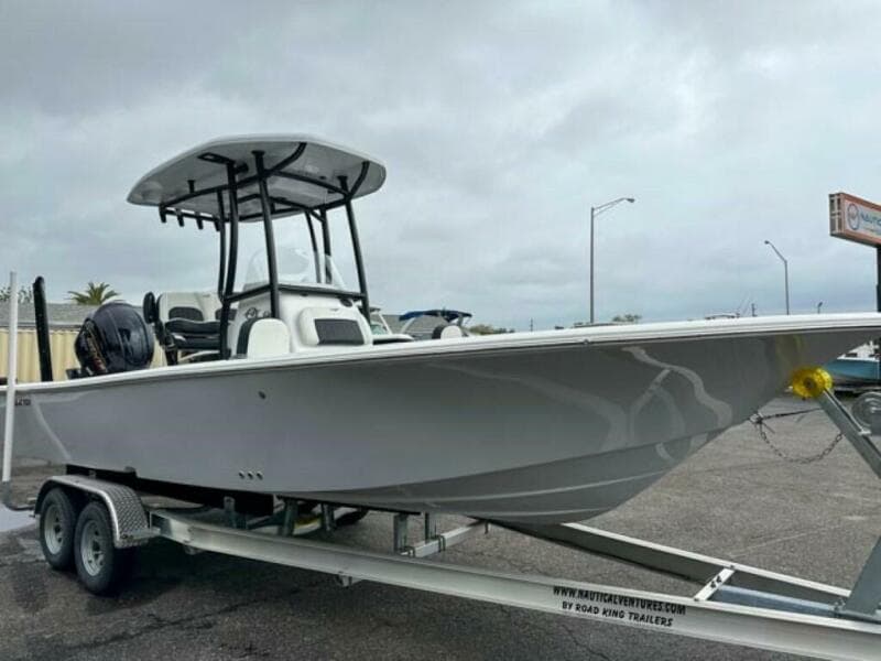 2024 Tidewater 2300 Carolina Bay