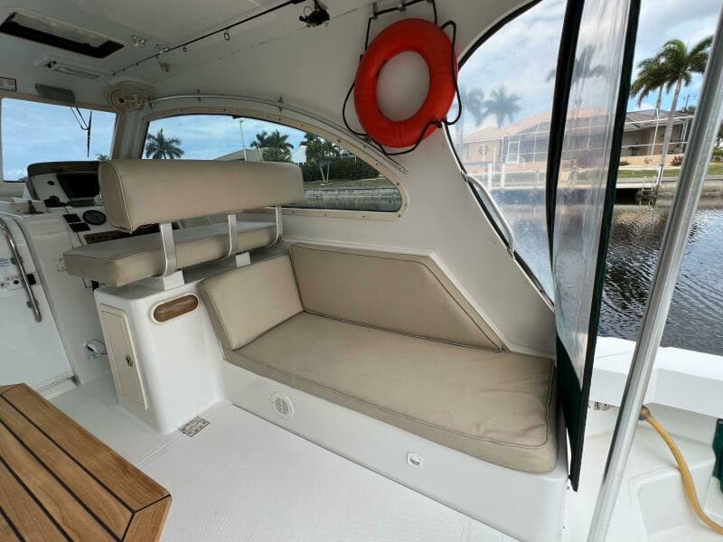2000 Mainship Pilot 34