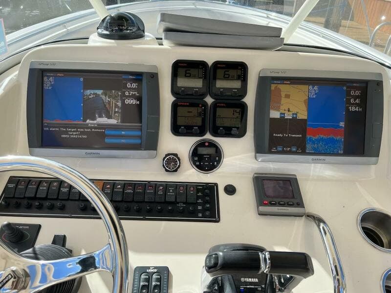 2009 Pursuit S 310 Sport