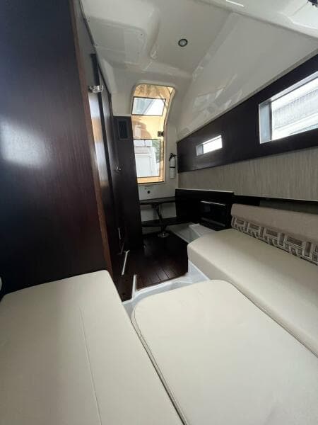 2021 Pursuit S378