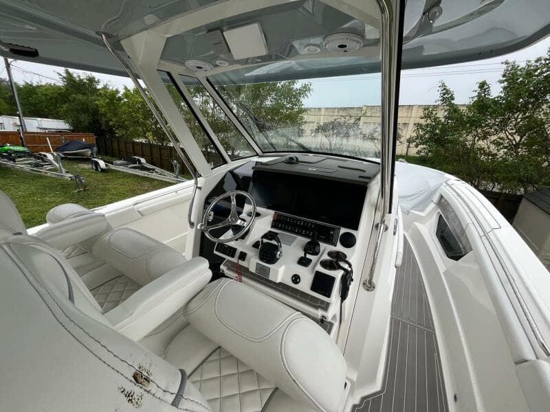 2021 Pursuit S378