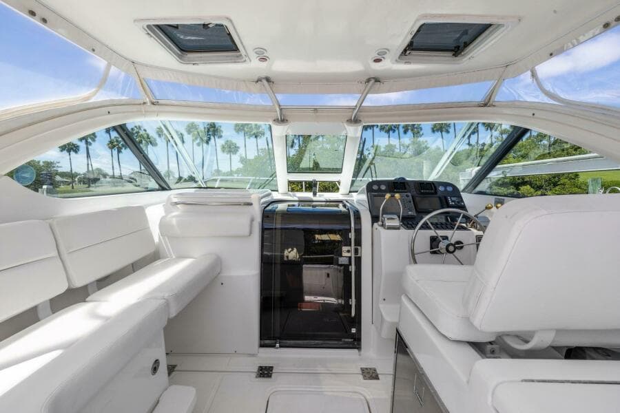 2006 Tiara Yachts 3200 Open