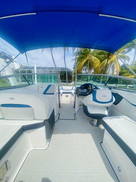 2016 Regal 22 Fasdeck