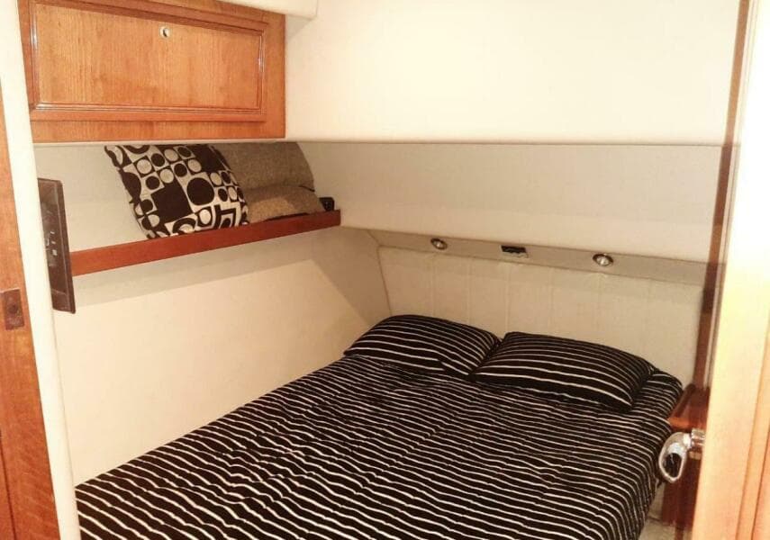 2009 Riviera 47 Enclosed Flybridge Series II