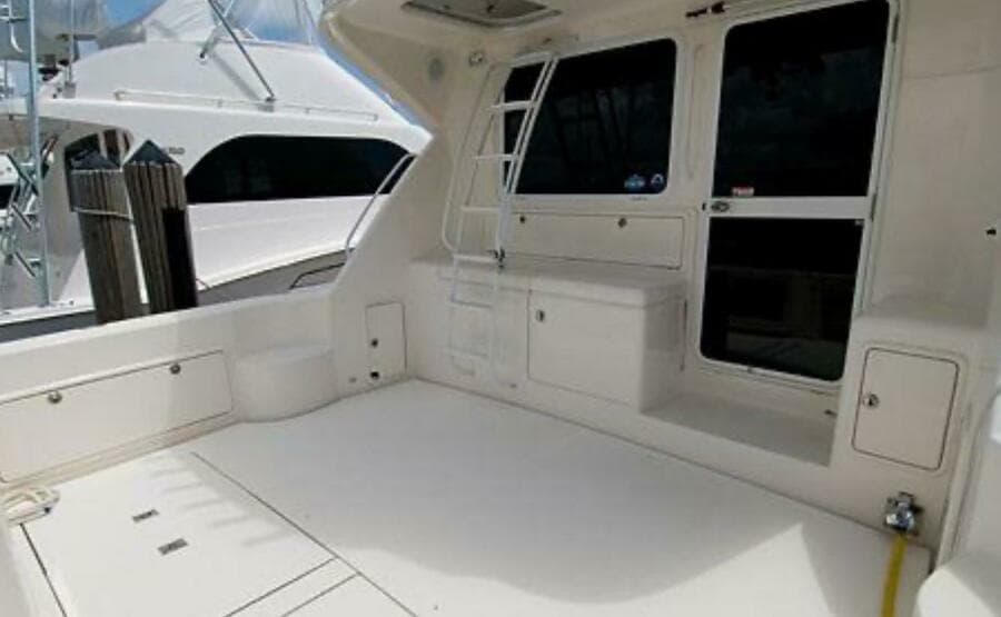 2009 Riviera 47 Enclosed Flybridge Series II