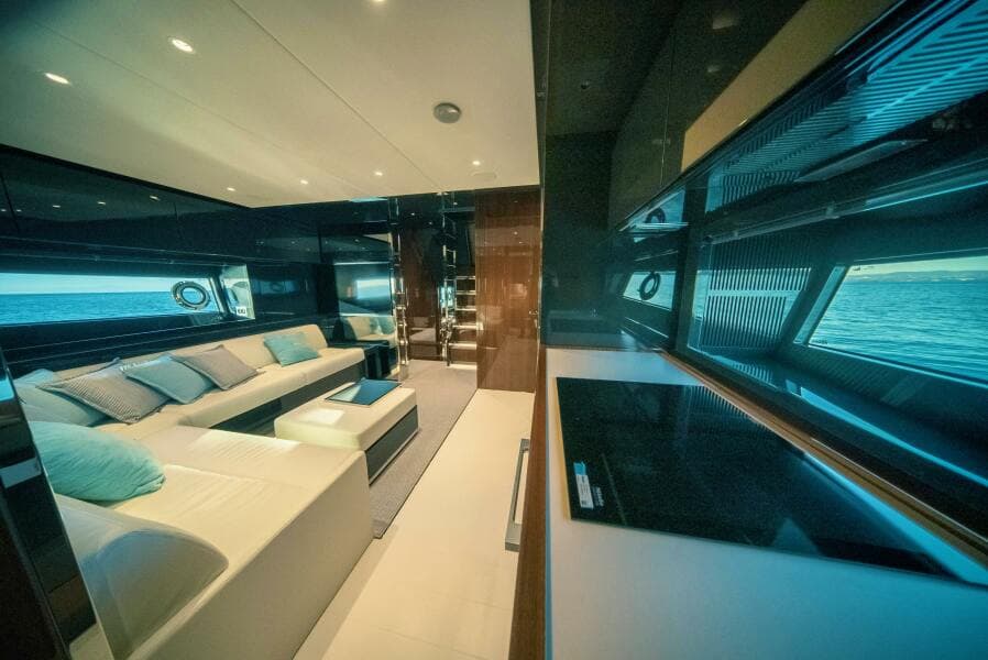 2023 Riva 