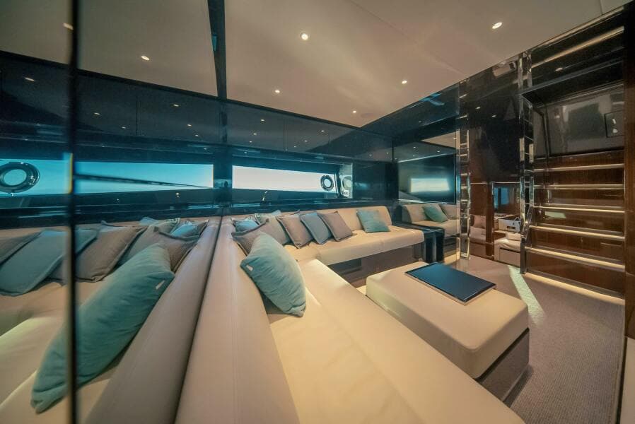 2023 Riva 