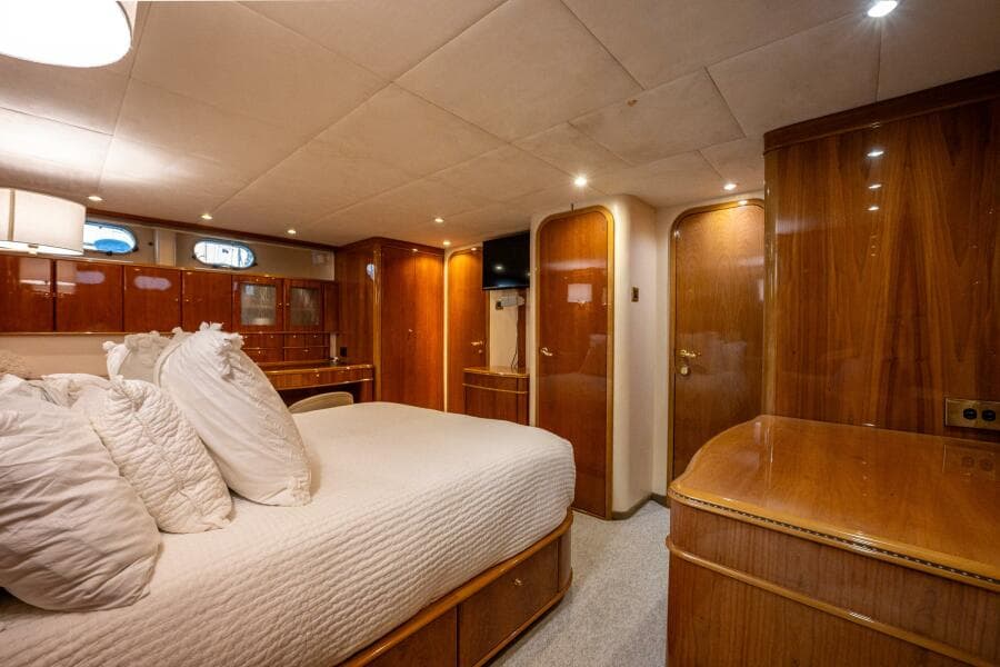 2002 Viking Princess 72 Princess Yacht