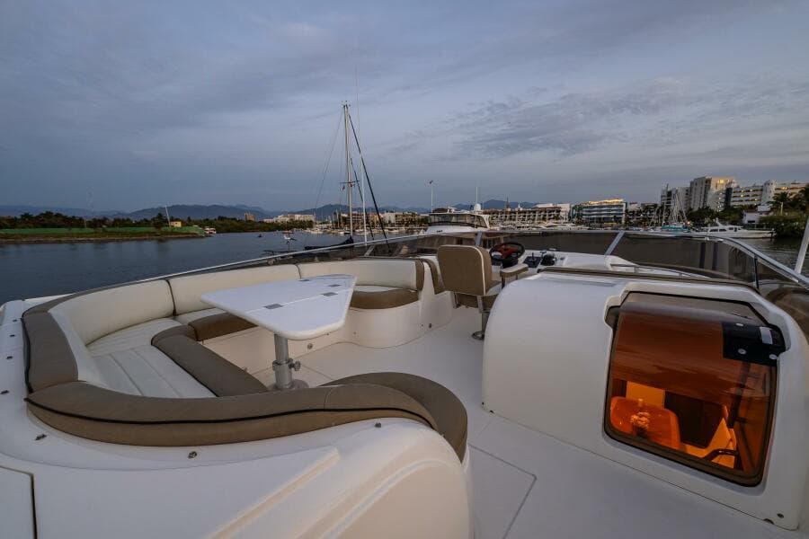 2002 Viking Princess 72 Princess Yacht