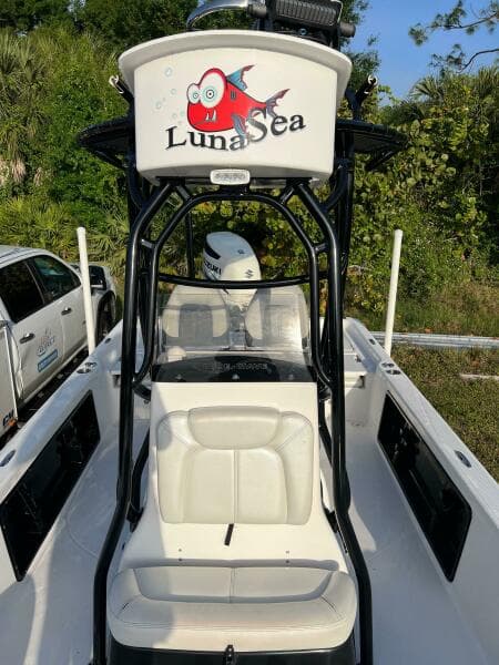 2016 Blue Wave 2400 Pure Bay