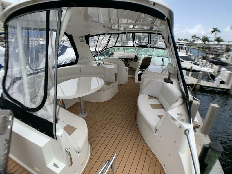 2006 Carver 56 Voyager