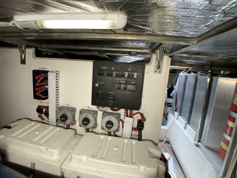 2006 Carver 56 Voyager