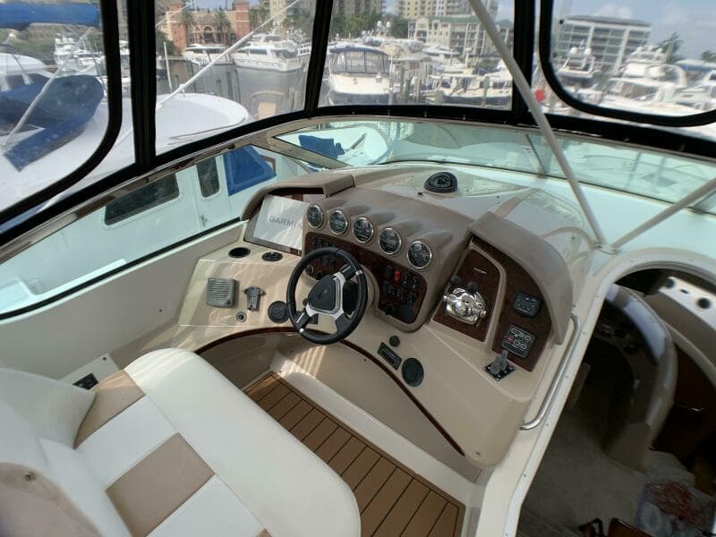 2006 Carver 56 Voyager