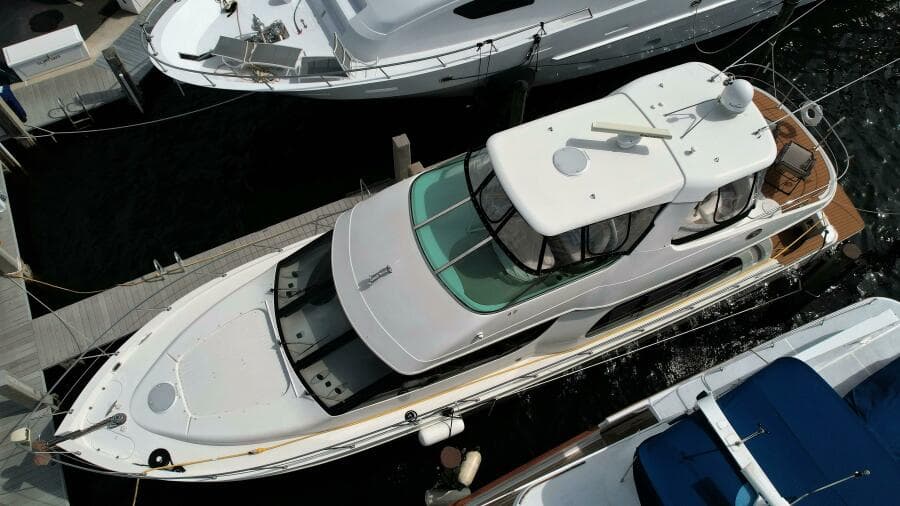 2006 Carver 56 Voyager