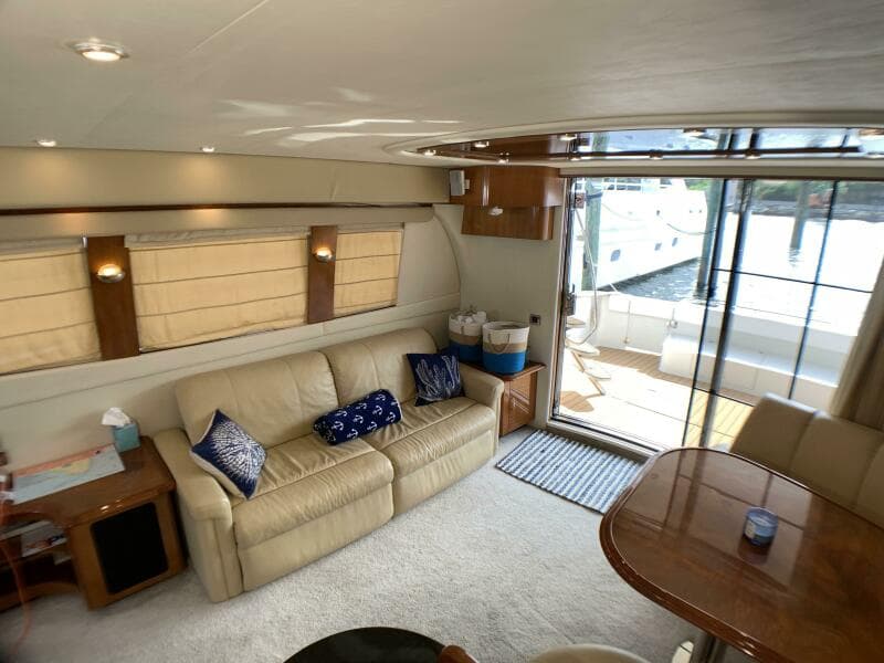 2006 Carver 56 Voyager