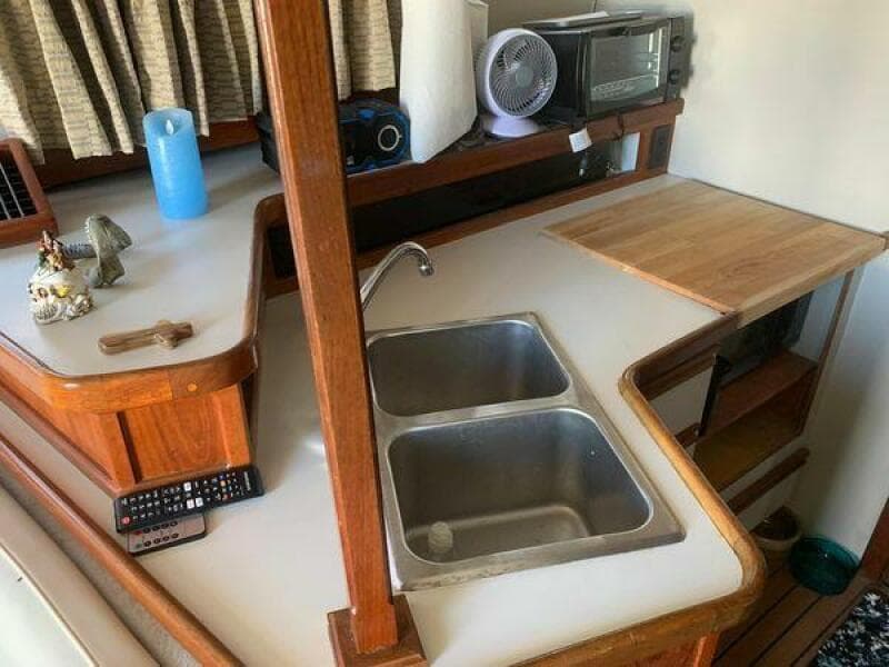 1990 Carver Mariner 3297