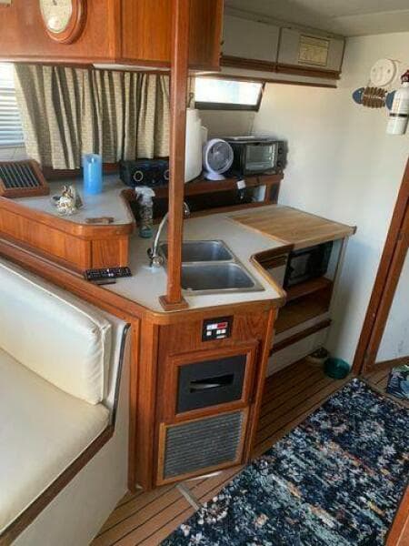 1990 Carver Mariner 3297