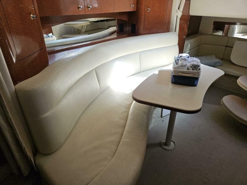 2004 Sea Ray 320