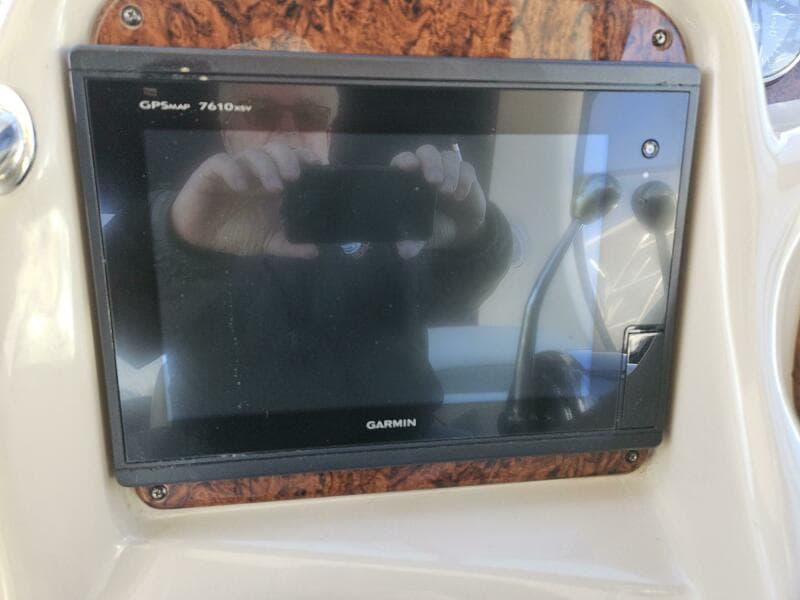 2004 Sea Ray 320