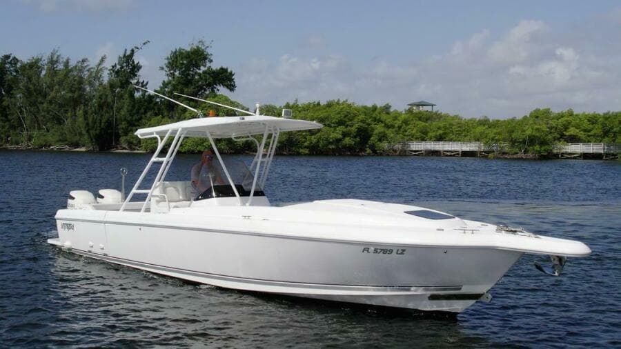 2003 Intrepid 32