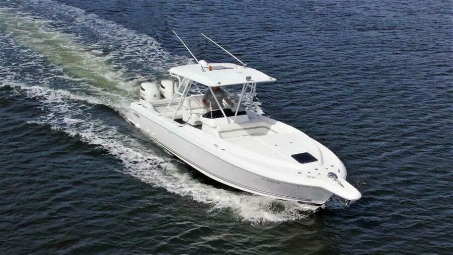 2003 Intrepid 32