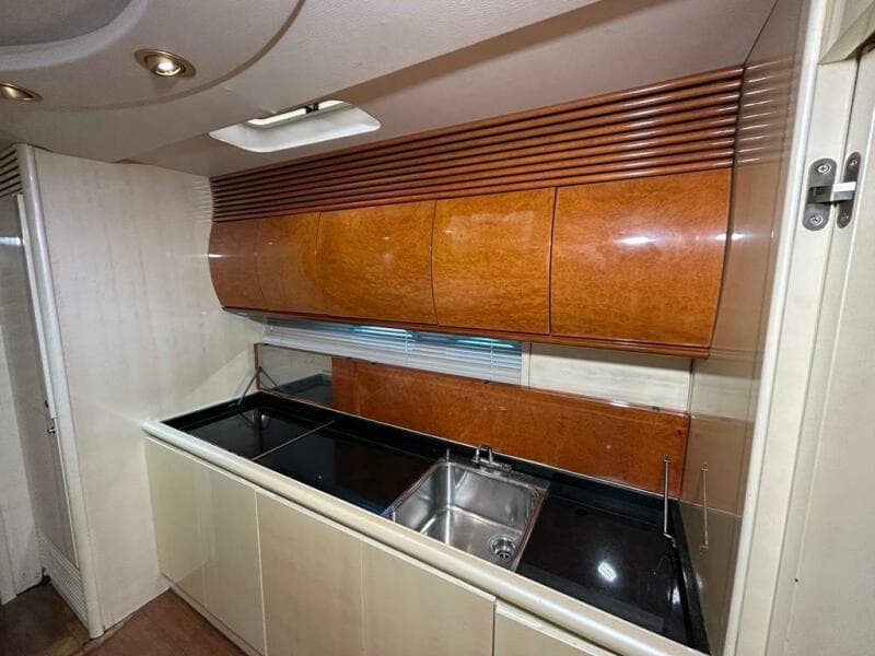 1999 Pershing 54