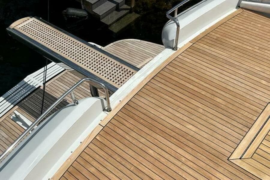 1999 Pershing 54