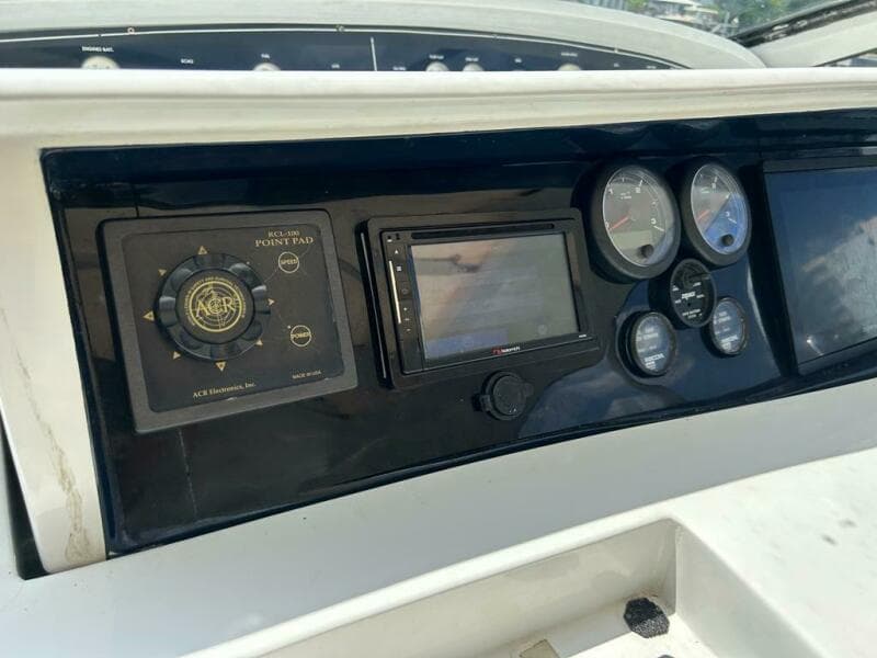 1999 Pershing 54