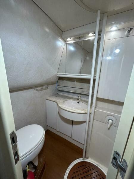 1999 Pershing 54