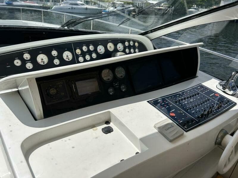 1999 Pershing 54