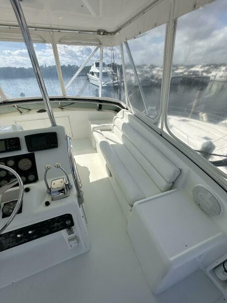 1992 Hatteras 52 Convertible