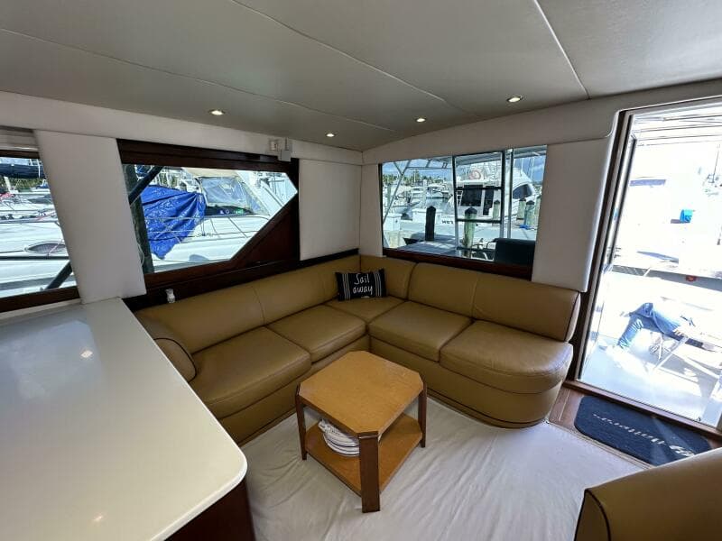 1992 Hatteras 52 Convertible