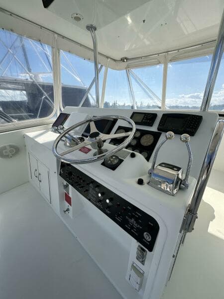 1992 Hatteras 52 Convertible