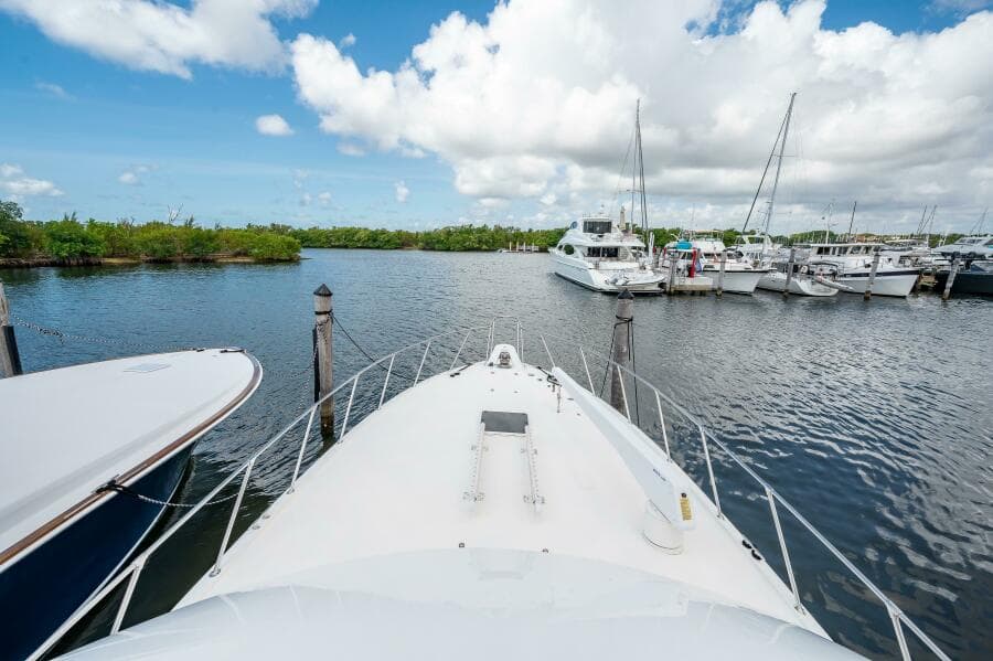 1992 Hatteras 52 Convertible