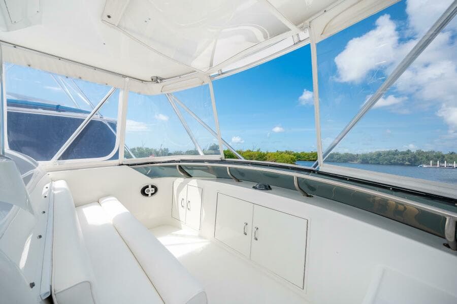 1992 Hatteras 52 Convertible