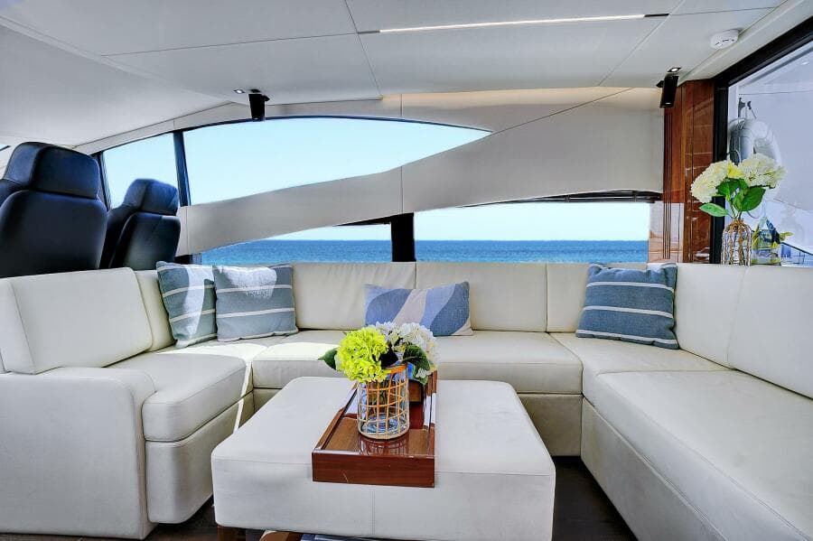 2017 Sunseeker 68 Sport Yacht