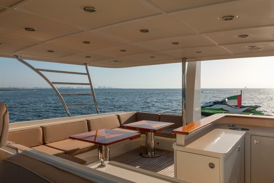 Sundeck Lounge