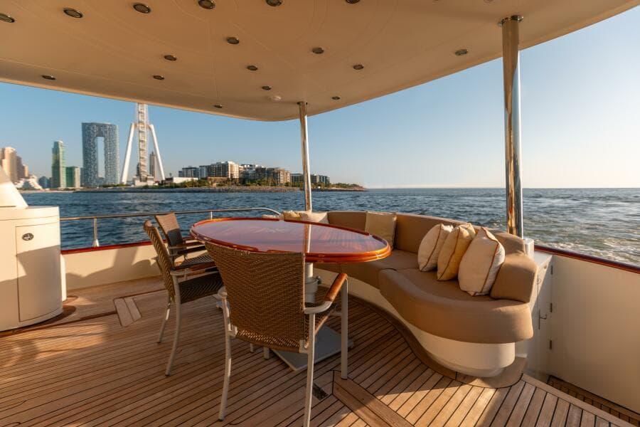 Alfresco Dining