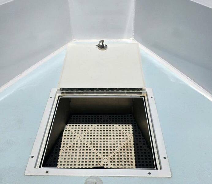 2012 Contender Custom 33 Center Console