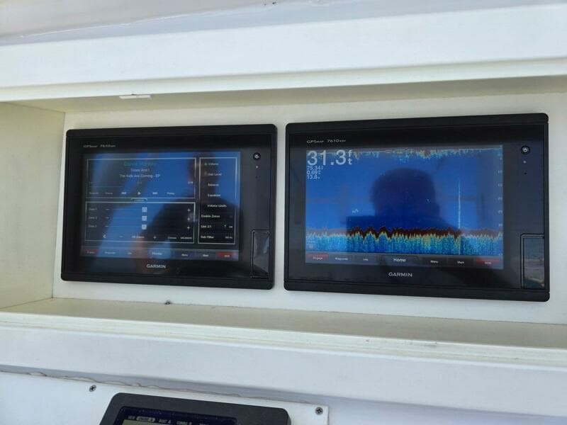 2012 Contender Custom 33 Center Console