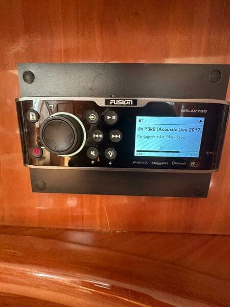 2007 Cranchi Mediterranee 50 HT