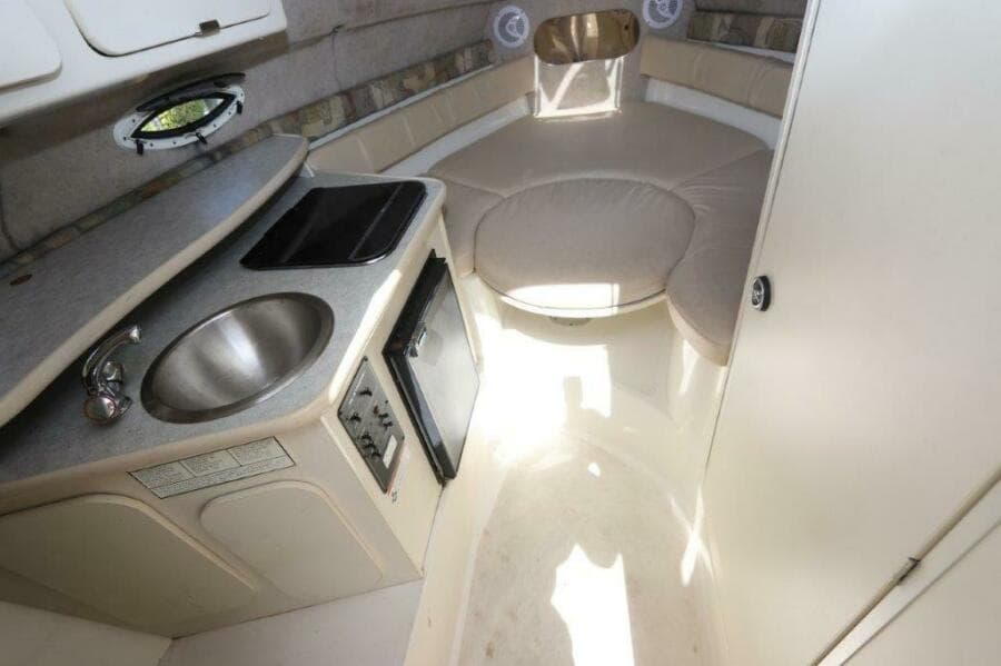 2006 Stingray 240 CS