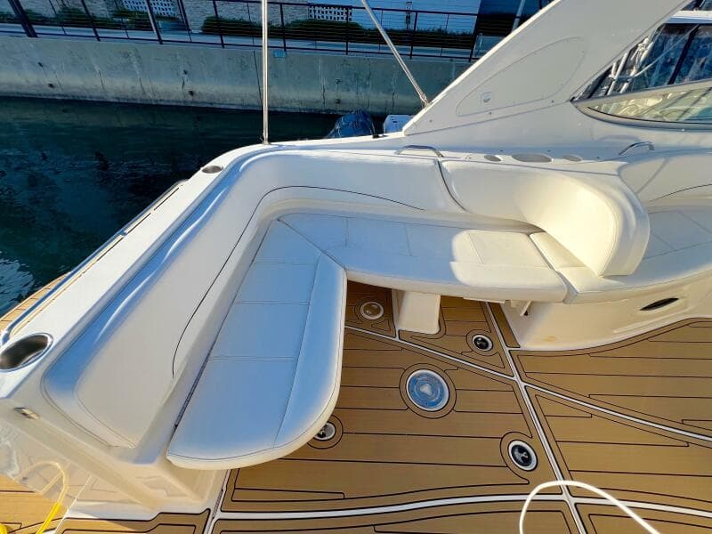 2012 Bayliner 335