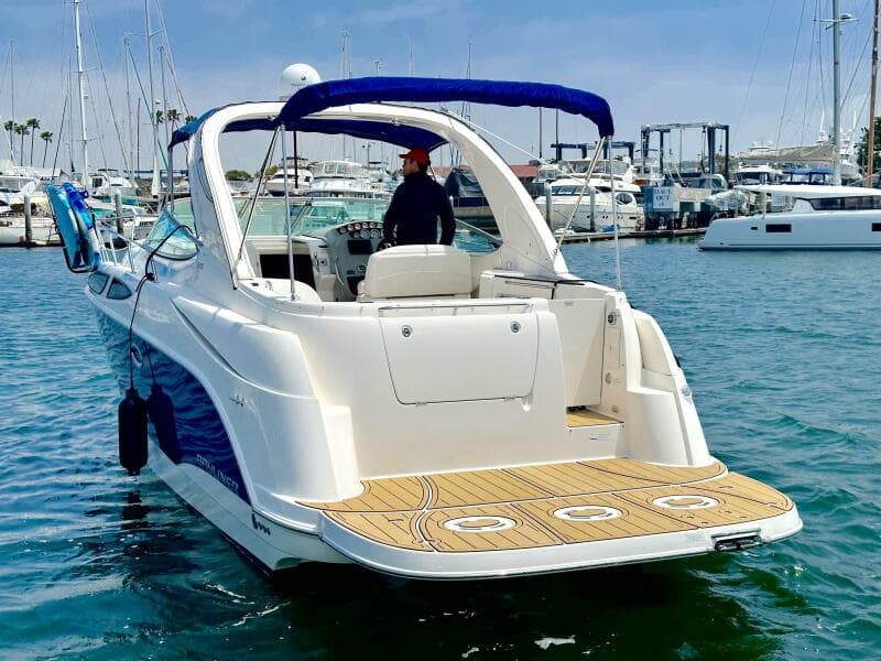 2012 Bayliner 335